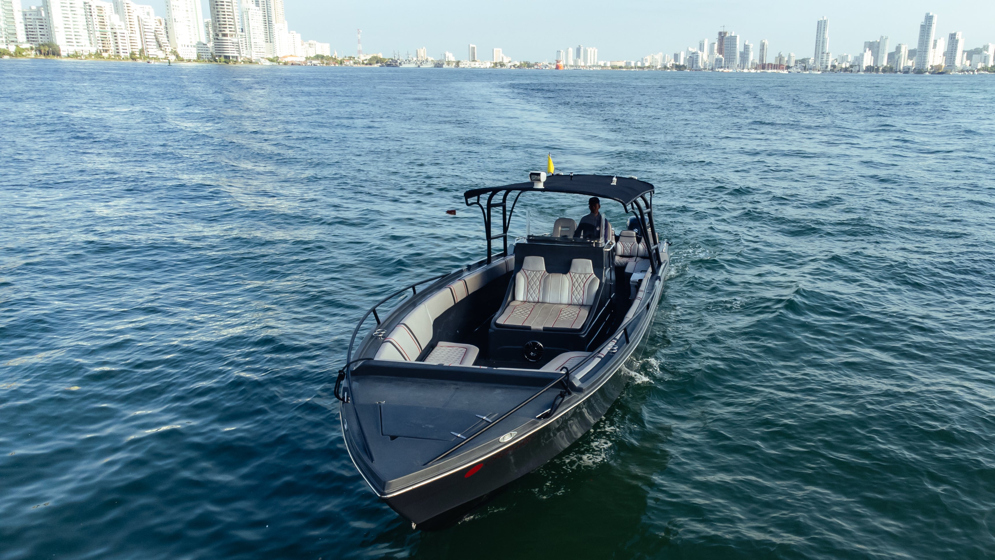 HARB SPEEDBOAT 42ft/22ppl (Copy)