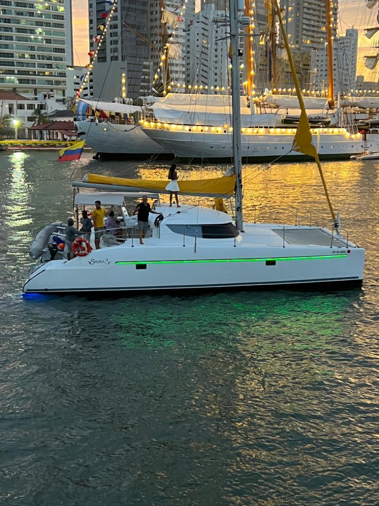 MERMAID CATAMARAN 40FT/25ppl