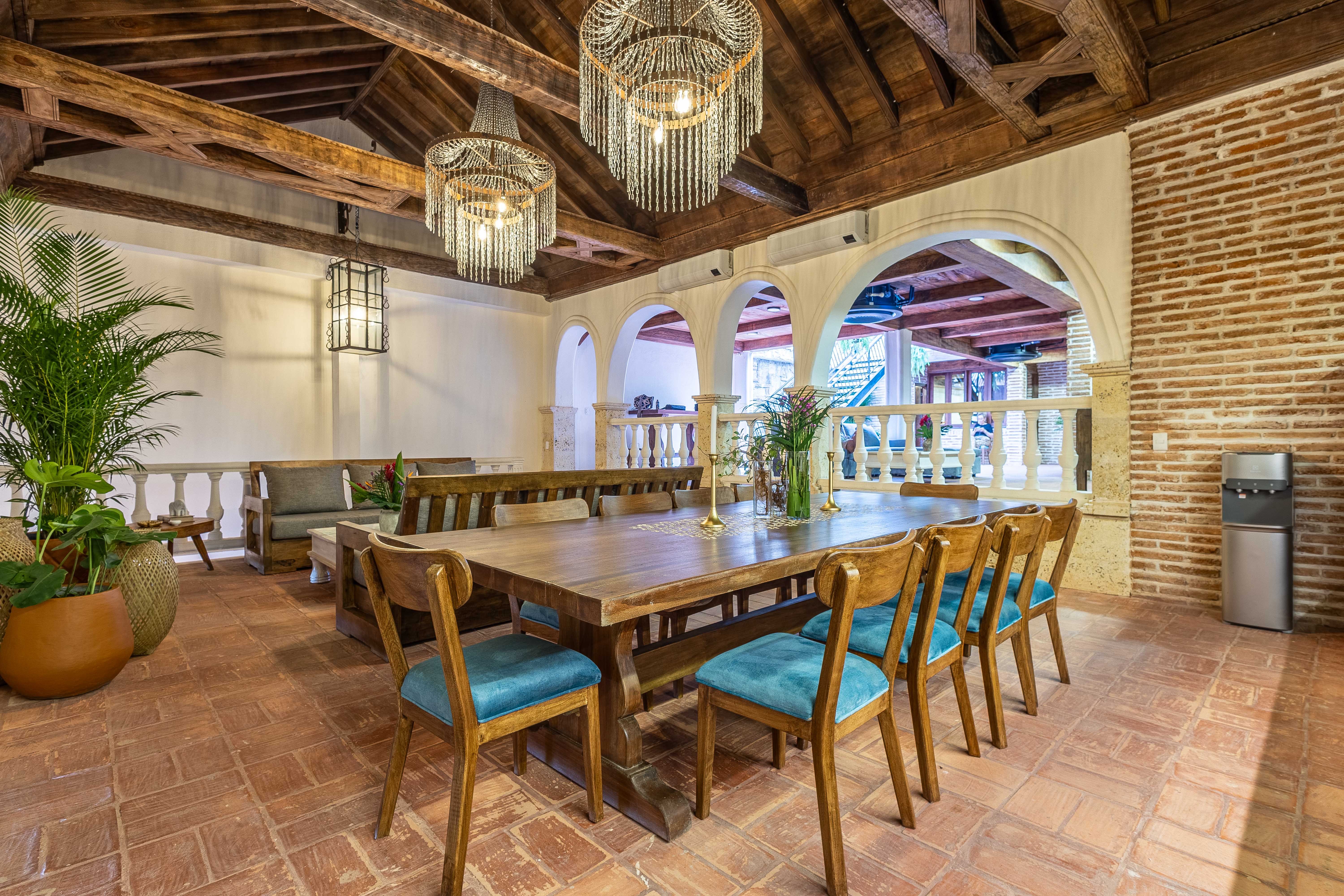 VILLA D 5BR/16ppl