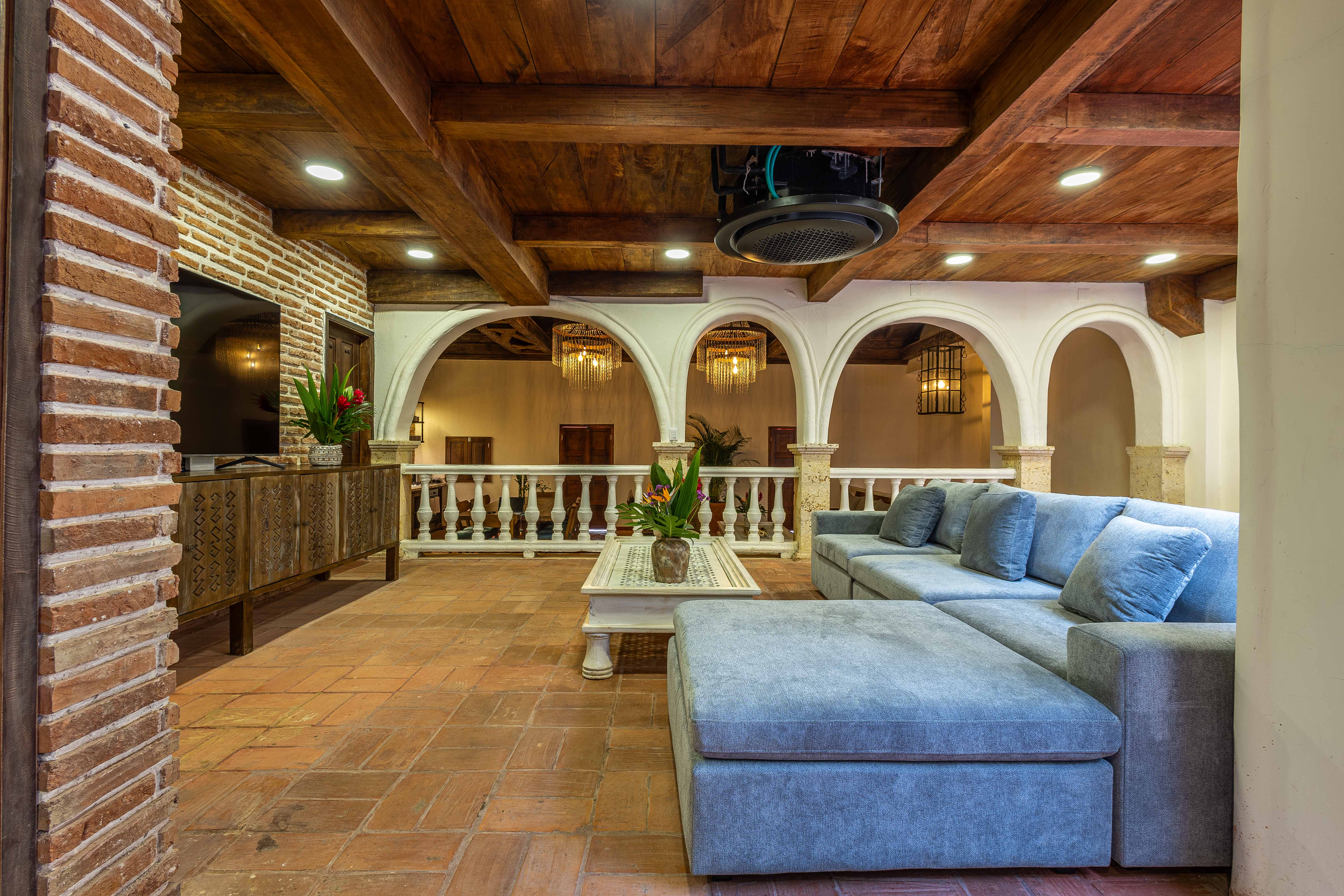 VILLA D 5BR/16ppl
