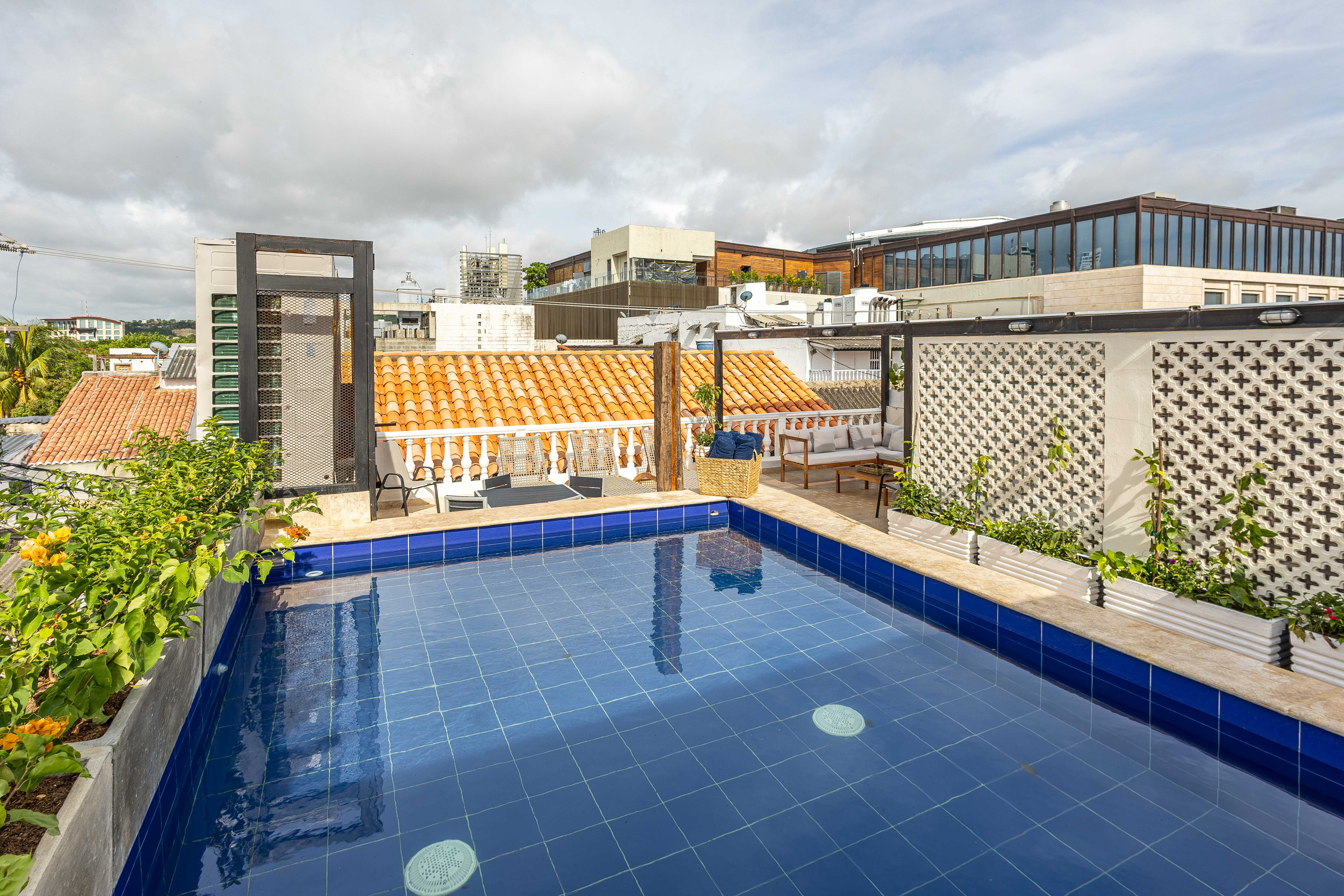 VILLA D 5BR/16ppl
