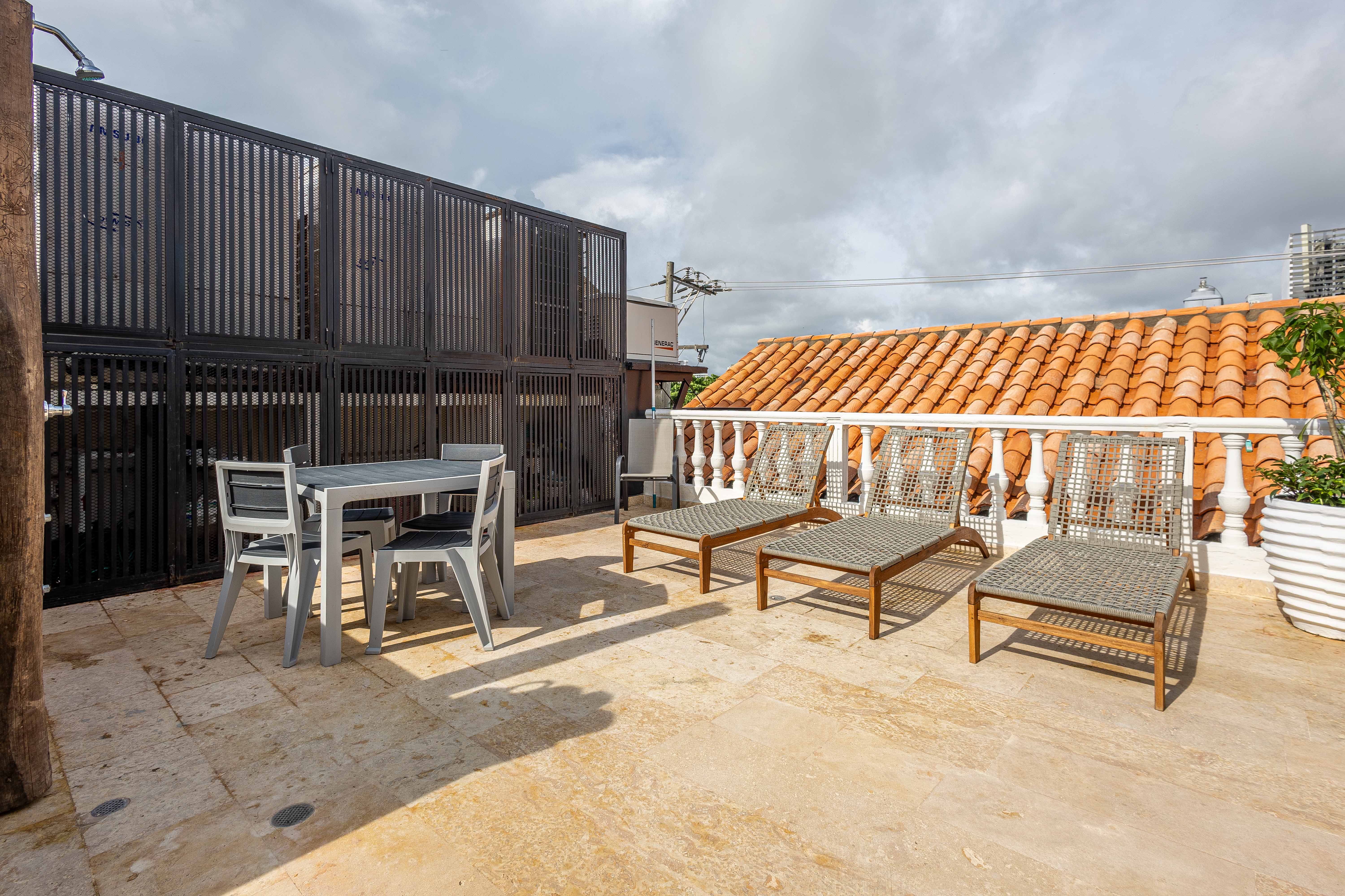 VILLA D 5BR/16ppl