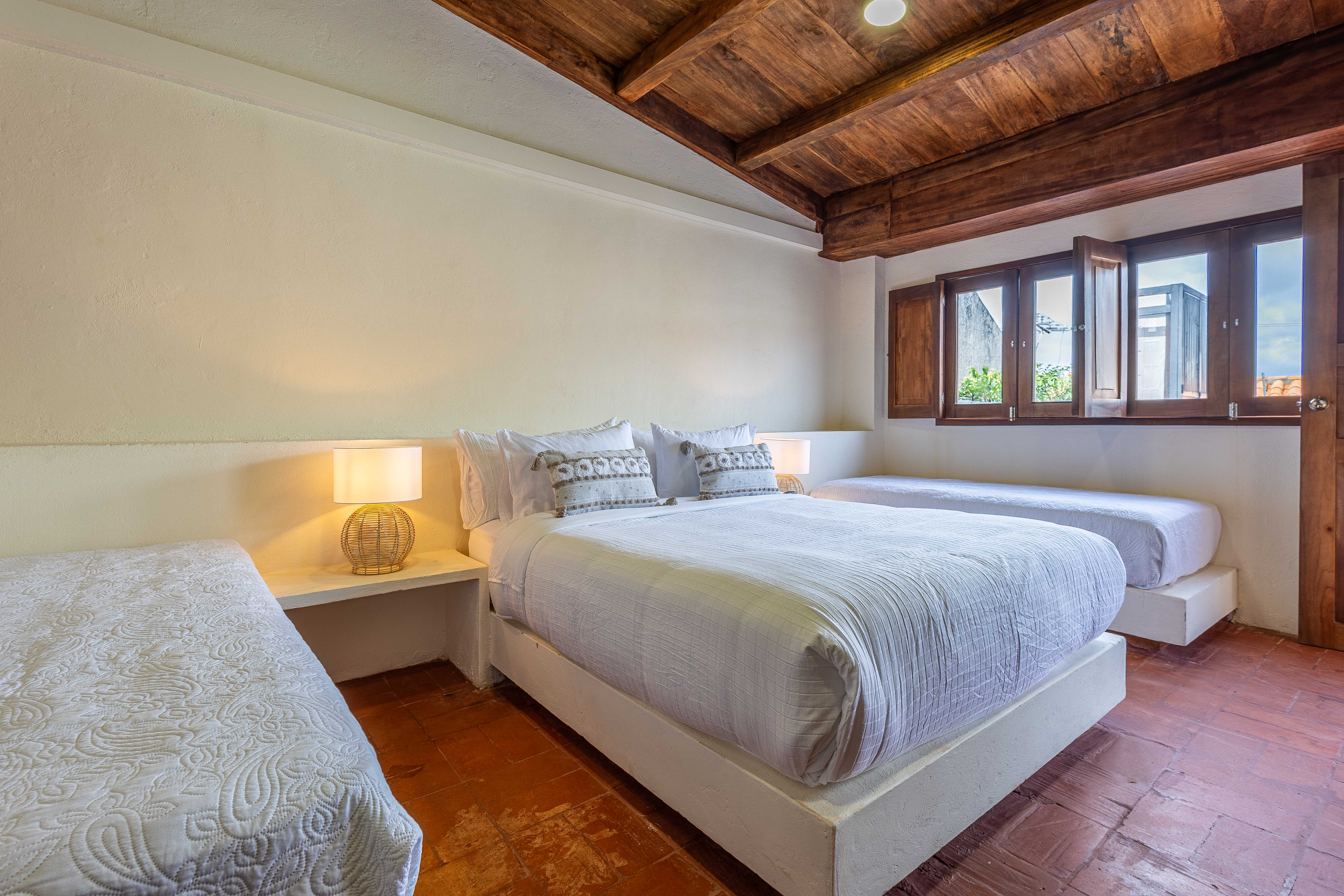 VILLA D 5BR/16ppl