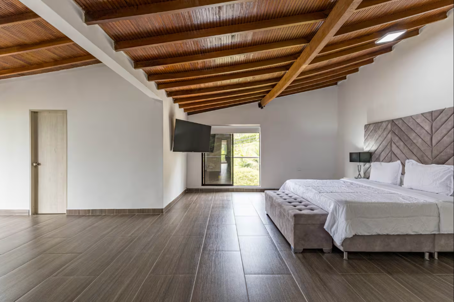 VILLA ENVY 8BR