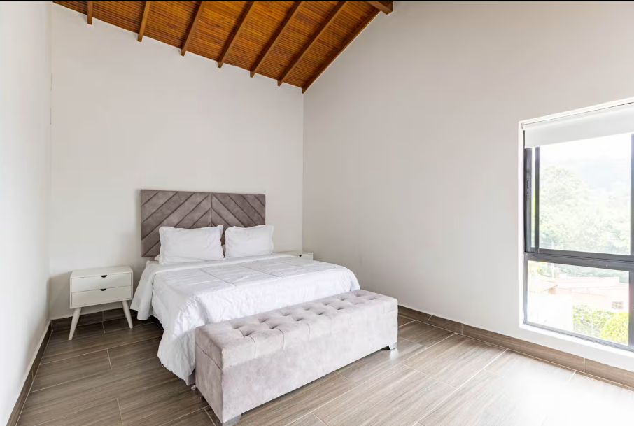 VILLA ENVY 8BR