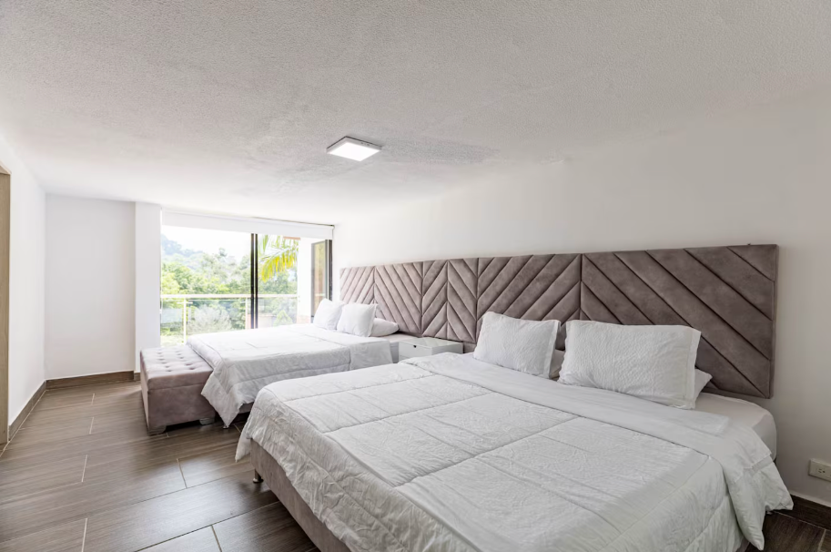 VILLA ENVY 8BR