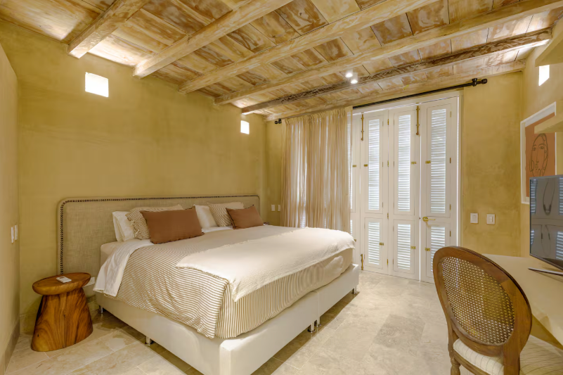 VILLA AMORES 7BR/15ppl