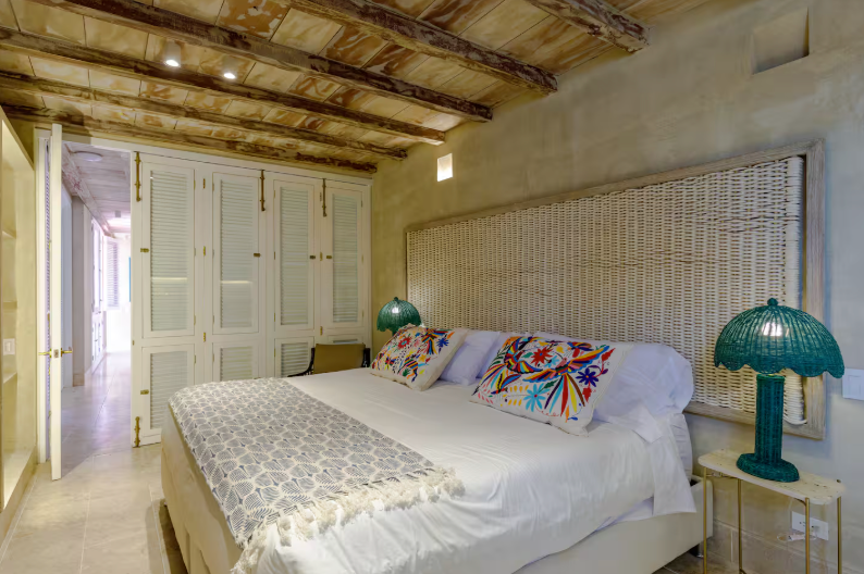 VILLA AMORES 7BR/15ppl