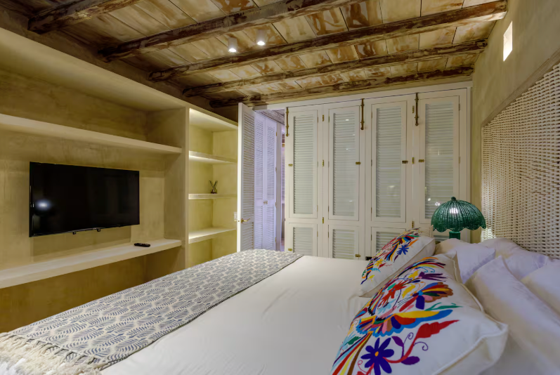 VILLA AMORES 7BR/15ppl