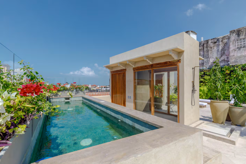 VILLA AMORES 7BR/15ppl