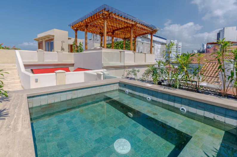 VILLA AMORES 7BR/15ppl