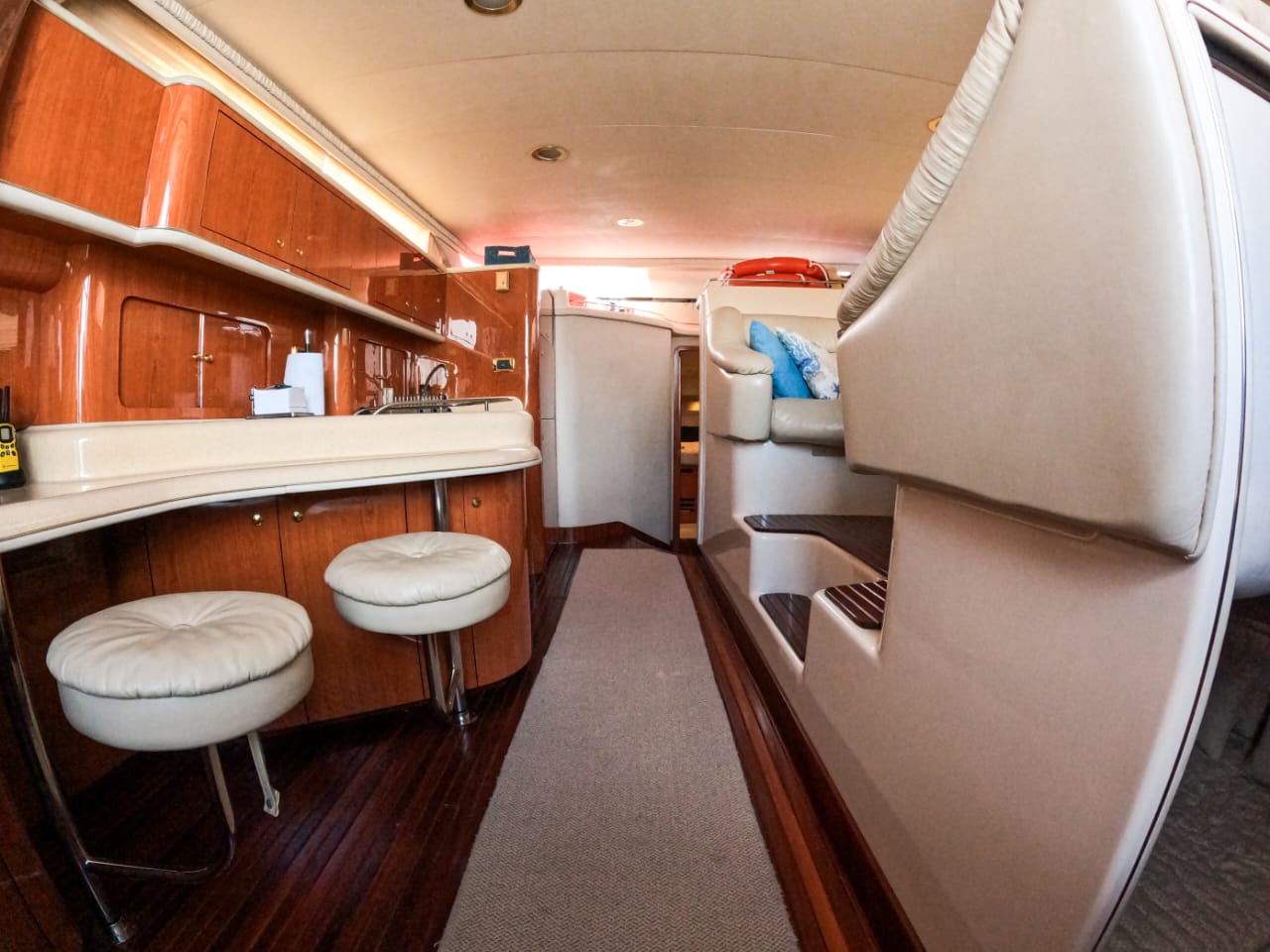 45ft YACHT SEA DEVIL/18ppl