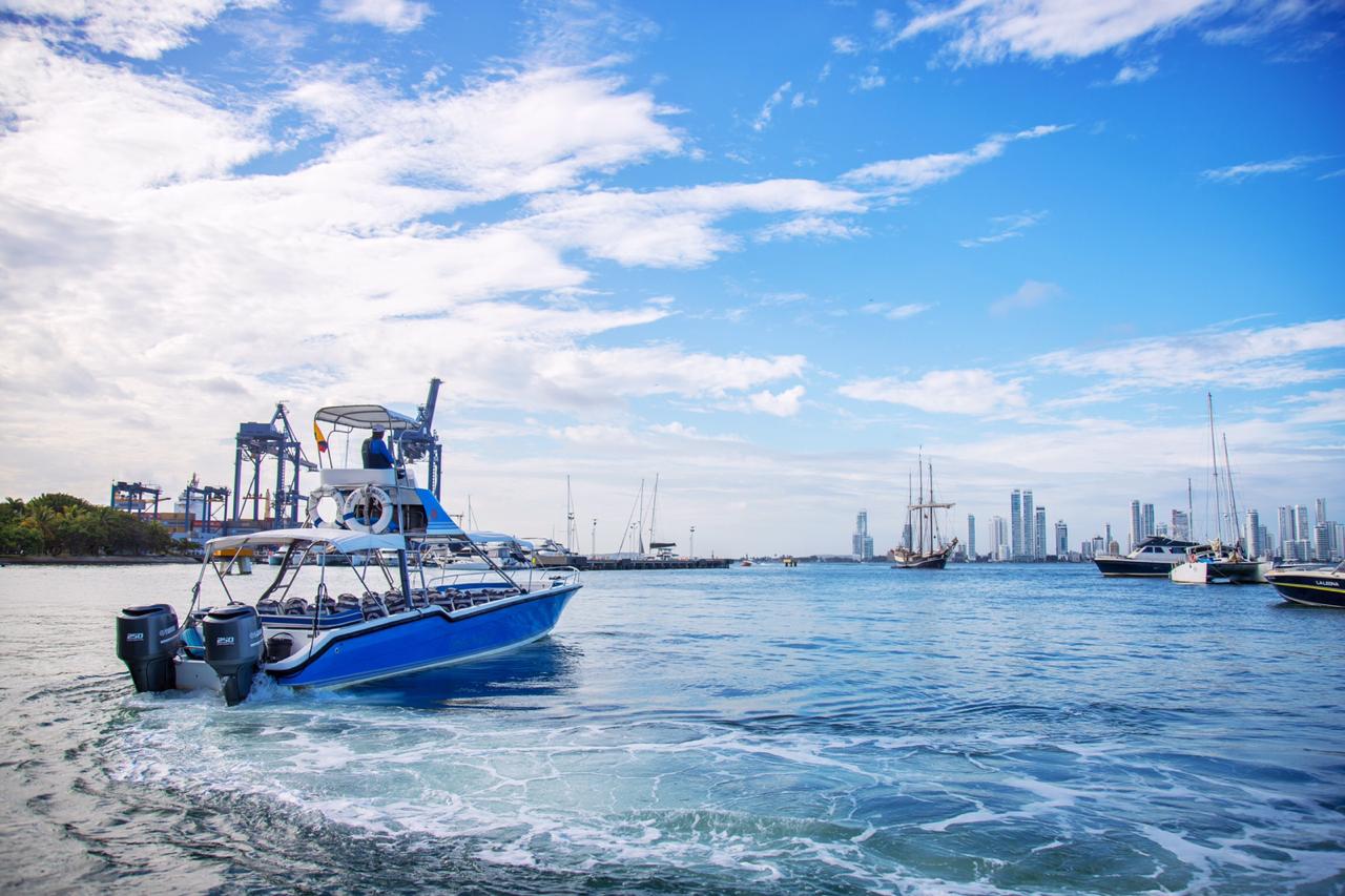 CATALINA DE INDIAS SPEEDBOAT 40 PAX