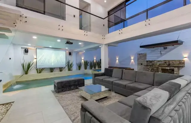 Gray Villa Medellin