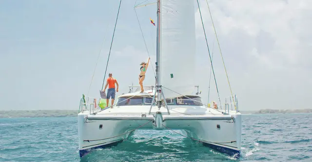 Catamarán Crazy Baby