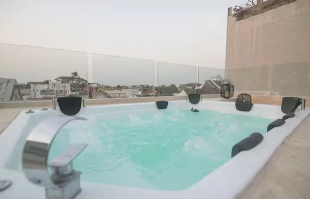 Villa Mone