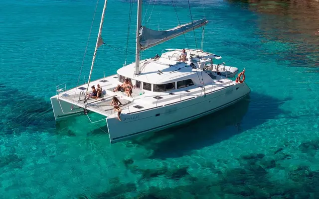 Catamarán Lagoon
