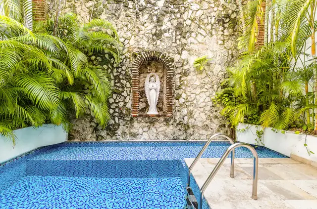 Villa Ado