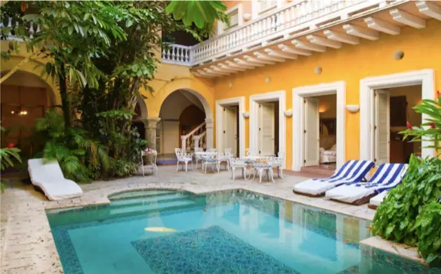Villa Valencia